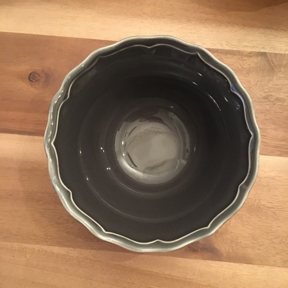 WILLIAMS SONOMA DISH SET!! - Picture 2 of 8